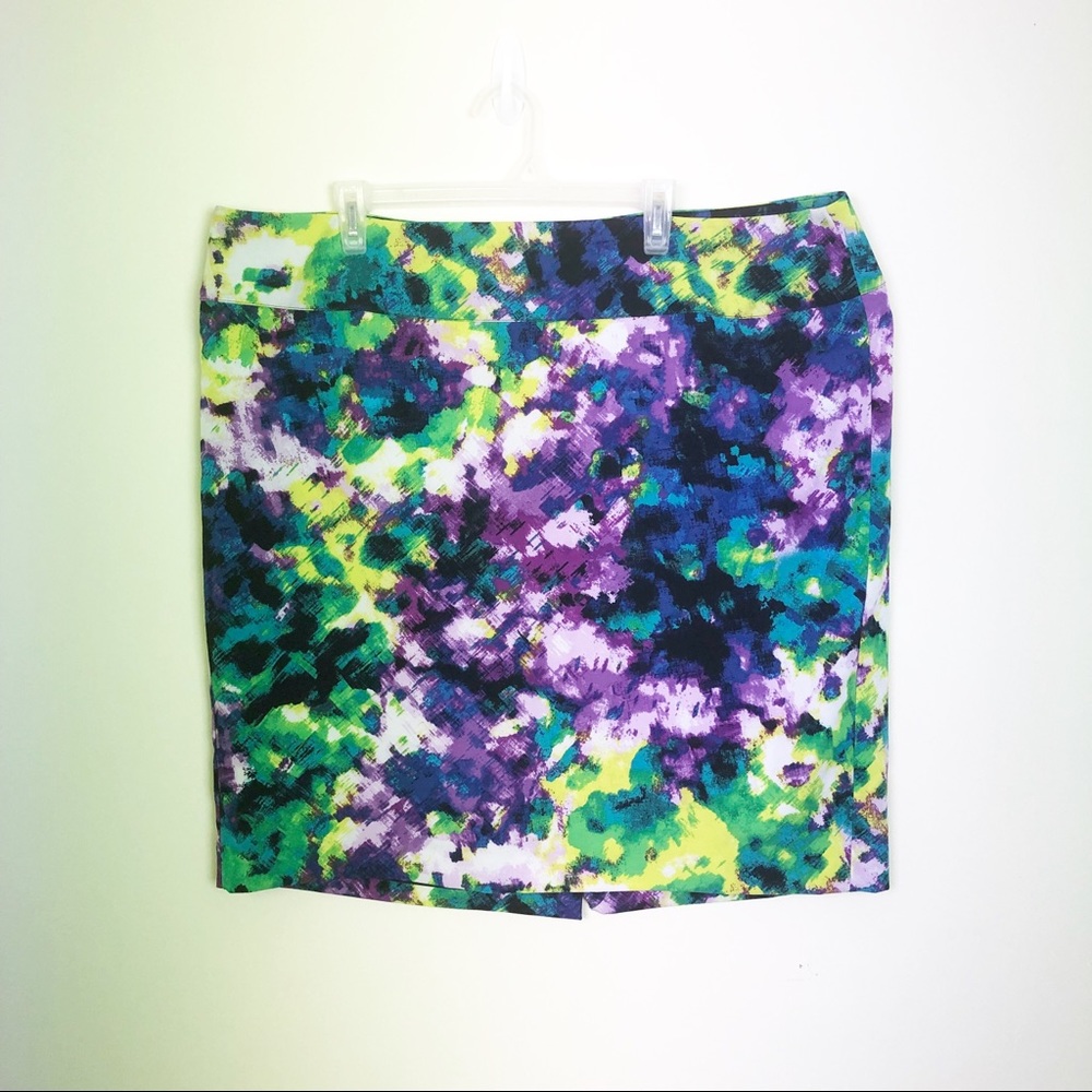 LANE BRYANT Women’s Pencil Skirt Multi-colored Purple Green Lined Sz 24